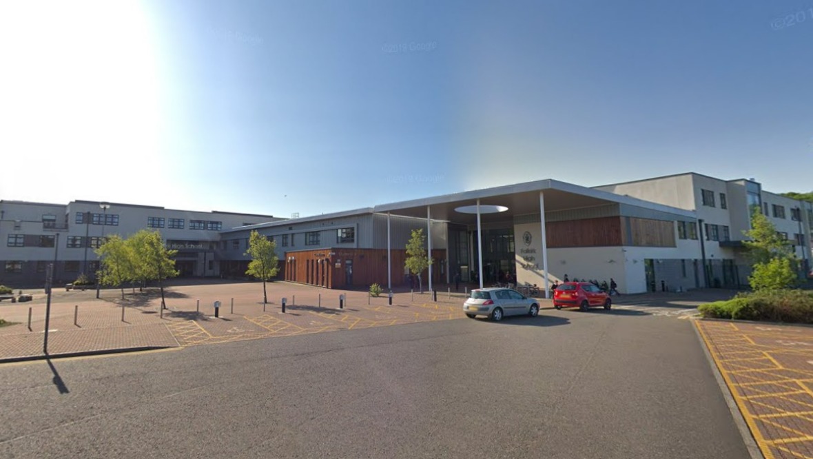 High school forced to close following surge in Covid cases