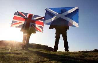 Allowing Scots in England to vote in indyref2 ‘would rig rules’