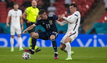 No goals as end nears in Scotland v England
