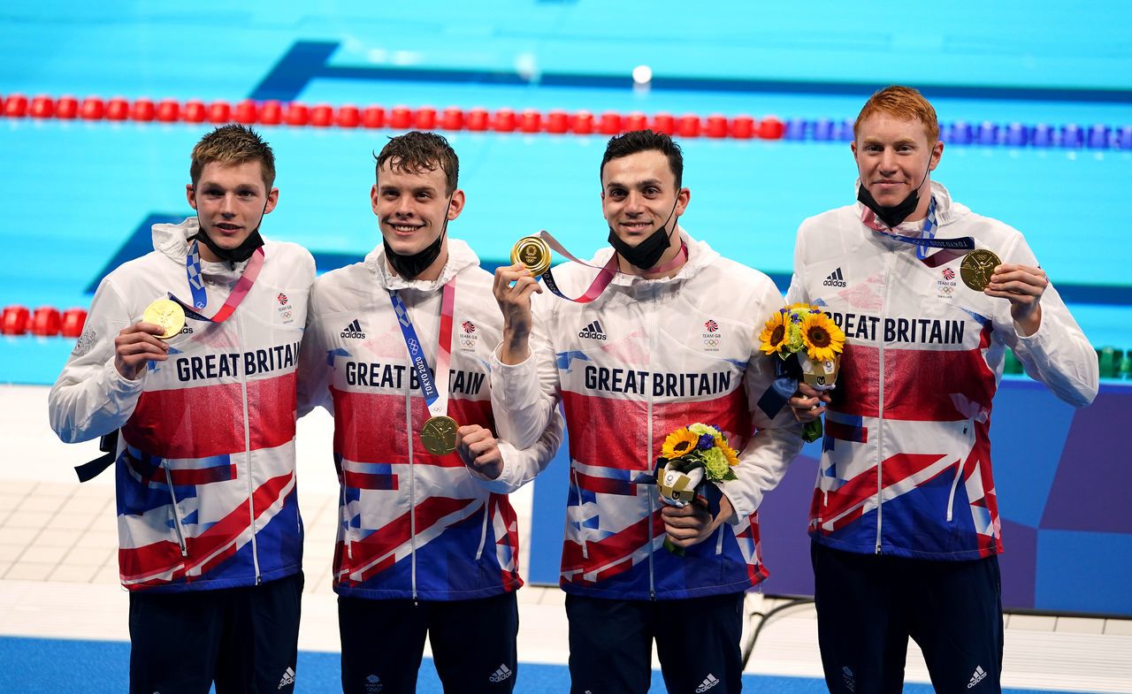 Gold Medal for Duncan Scott as Team GB win men's 4x200 relay | STV News