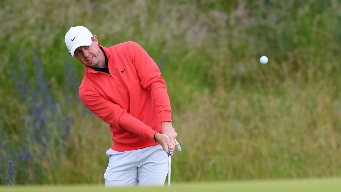 McIlroy disturbed on tee at open as man grabs club from bag