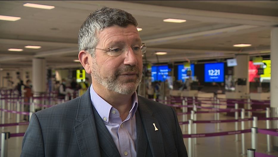 Edinburgh Airport chief executive Gordon Dewar said the changes are a step in the right direction. (STV News)