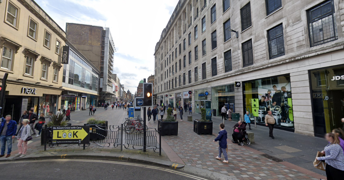 Teen struck on head as blade gang roamed city centre