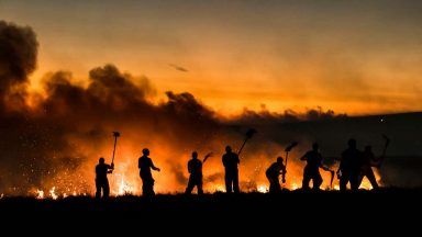 Wildfire risk warning issued as temperatures rise