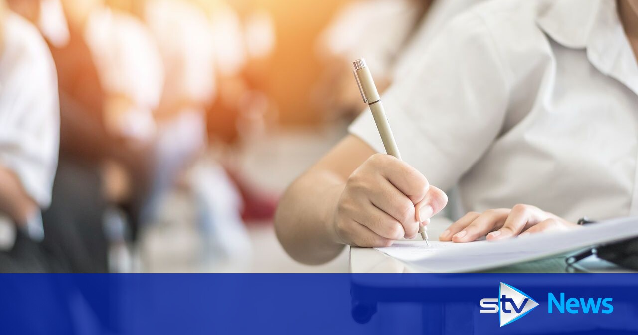 Nearly one in five young Scots ‘want jobs in health and medicine’