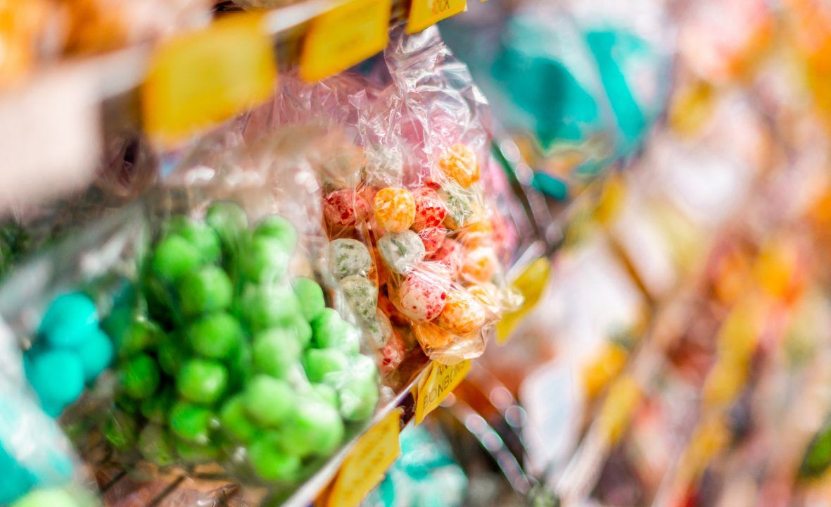 Removing sweets from checkouts ‘encourages healthy eating’
