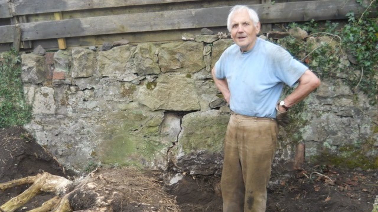 Body found in search for missing 84-year-old hillwalker