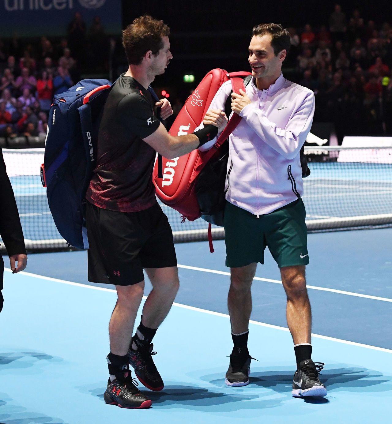 Murray and Federer put on an entertaining show for the Glasgow crowd.