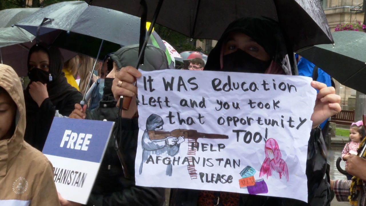 People gathered in Glasgow to show their solidarity with the people of Afghanistan.