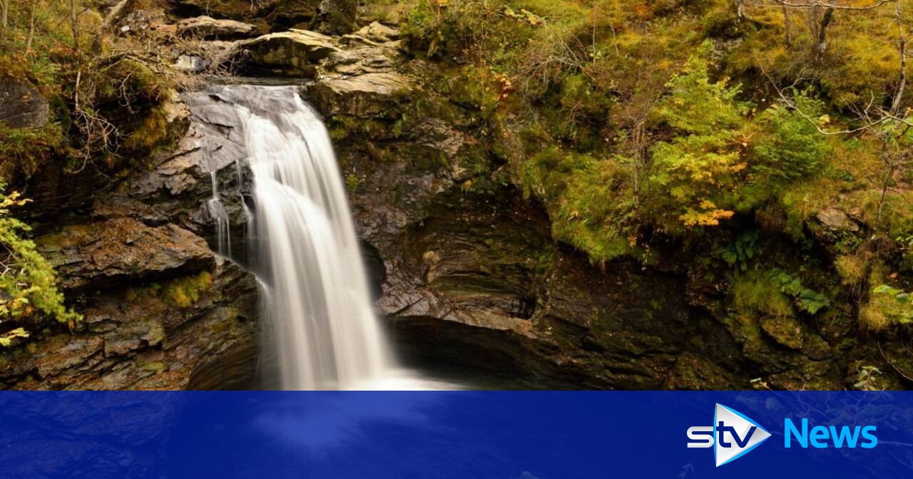 Woman's body recovered from water after major search at beauty spot