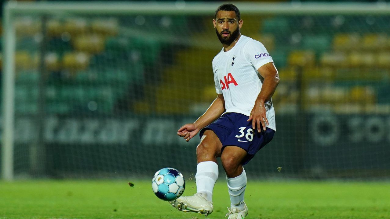 Celtic make late signing of Cameron Carter-Vickers from Spurs