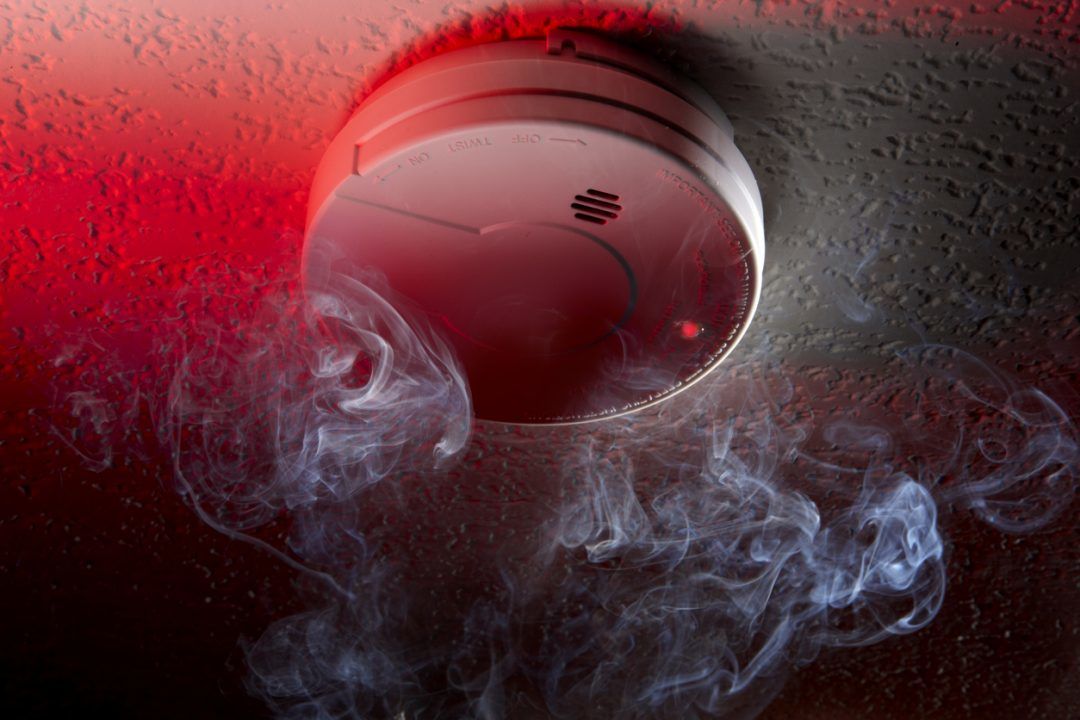 Homeowners urged to install linked heat and smoke alarms
