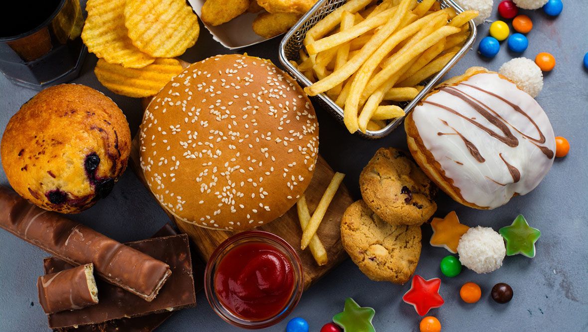 Campaigners call for junk food promotion ban to go ahead