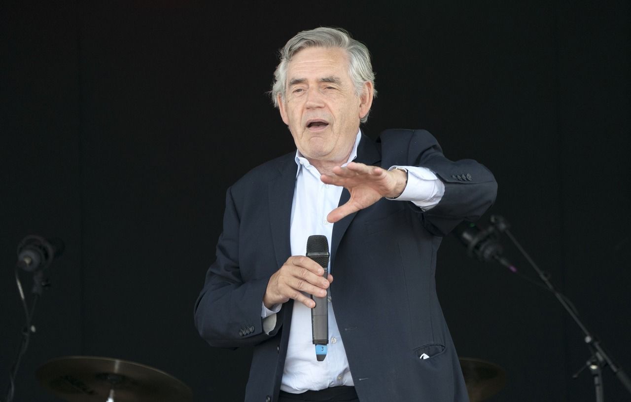 Prizes were awarded by Gordon Brown, the former Fife MP.