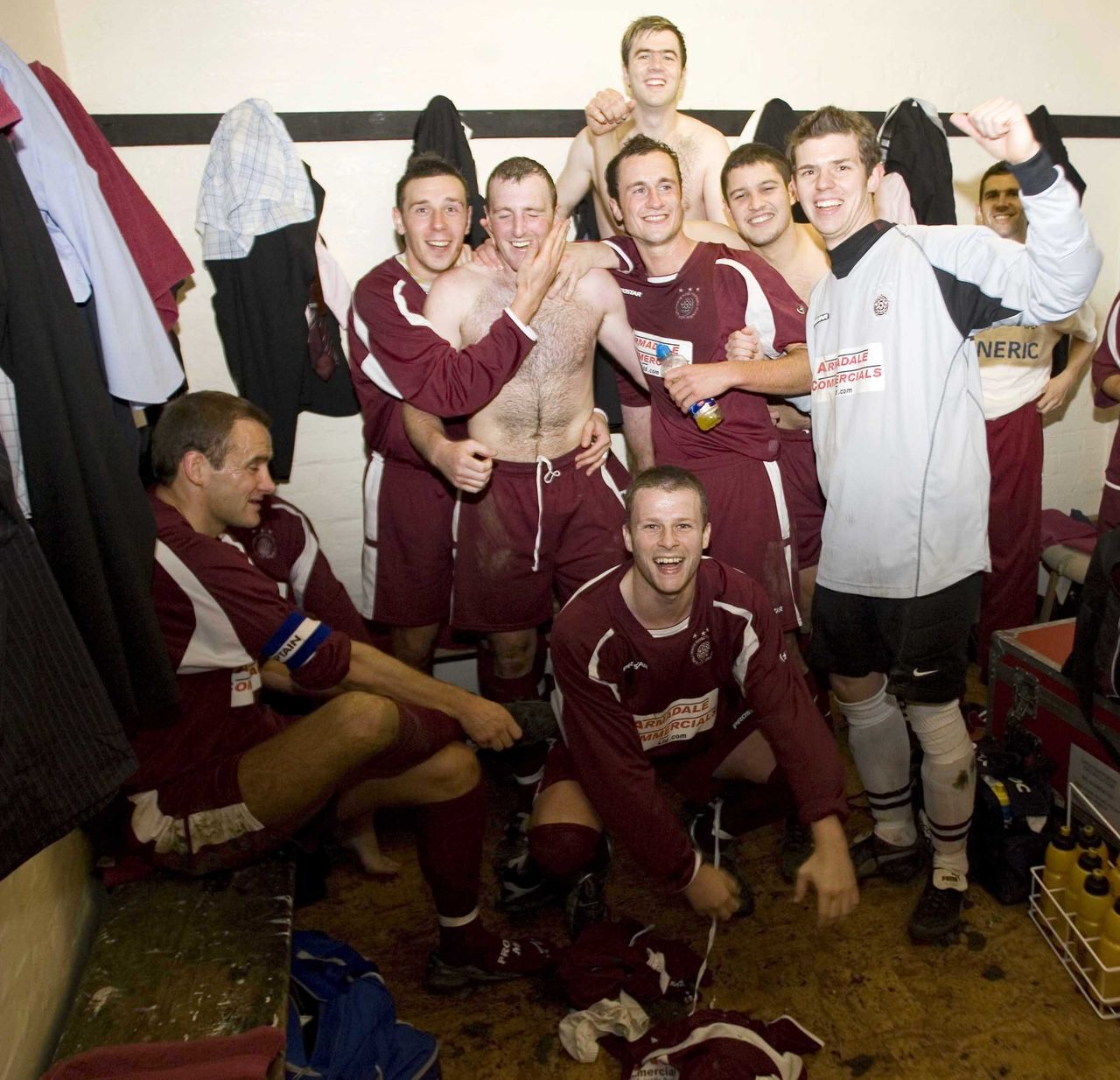 Linlithgow Rose players celebrate their 6-0 win.
