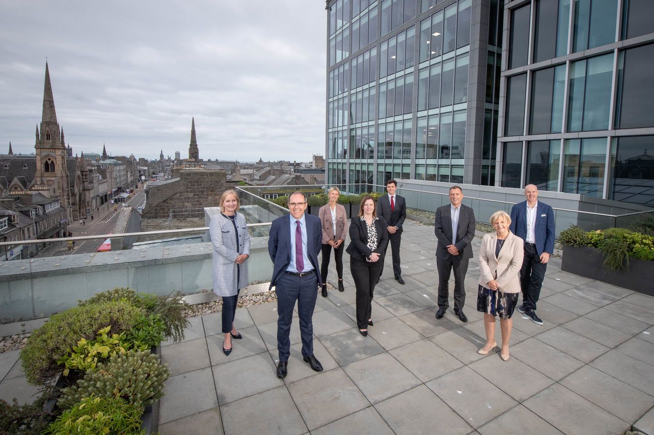 Deirdre Michie CEO OGUK, Simon Roddy SVP Upstream at Shell UK Florence Stanton corporate relations analyst at Upstream Shell UK, Joanne Bremner HR manager at Upstream Shell UK, councillor Ryan Houghton convenor of city growth and resources committee, Russell Borthwick CEO Aberdeen & Grampian Chamber of Commerce, councillor Jenny Laing, leader Aberdeen City Council, Pádraig McCloskey, corporate relations manager at Upstream Shell UK.