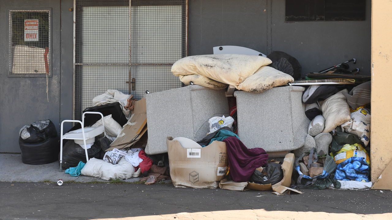 Flytipping in Glasgow ahead of the climate summit.