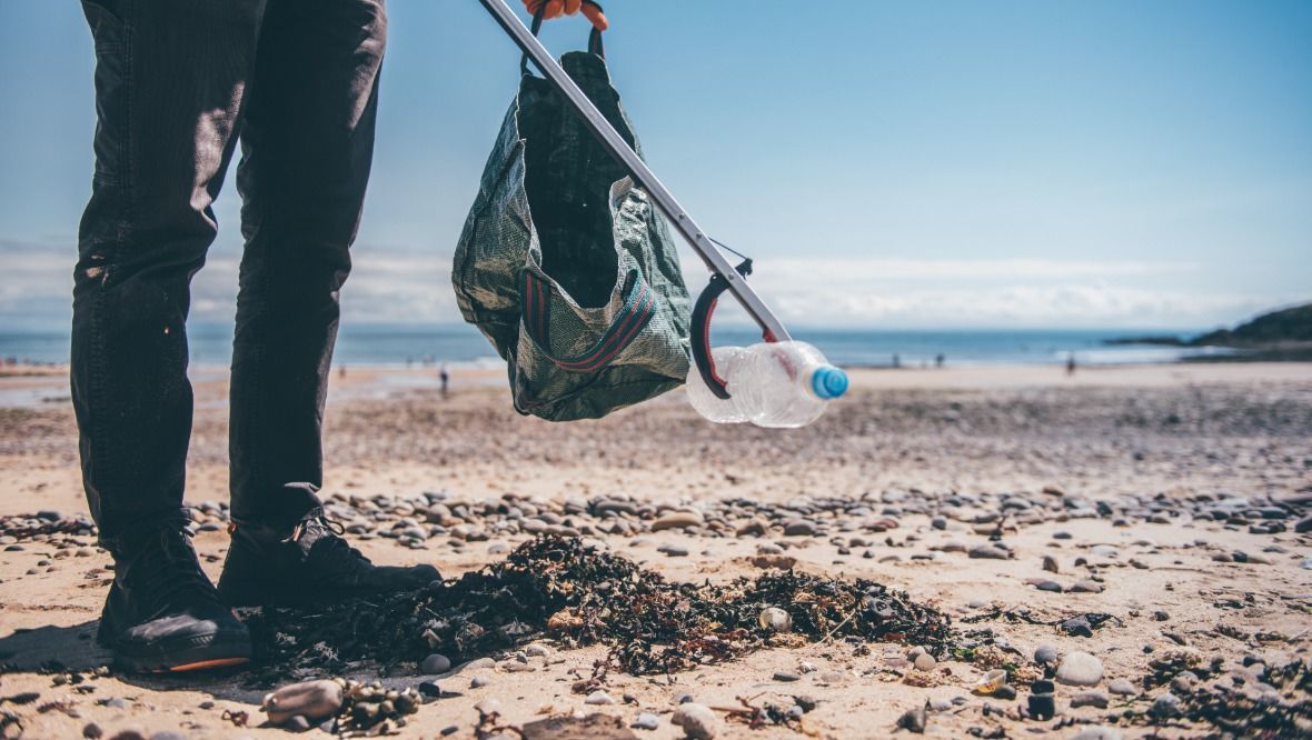 Volunteers urged to take part in beach cleaning events