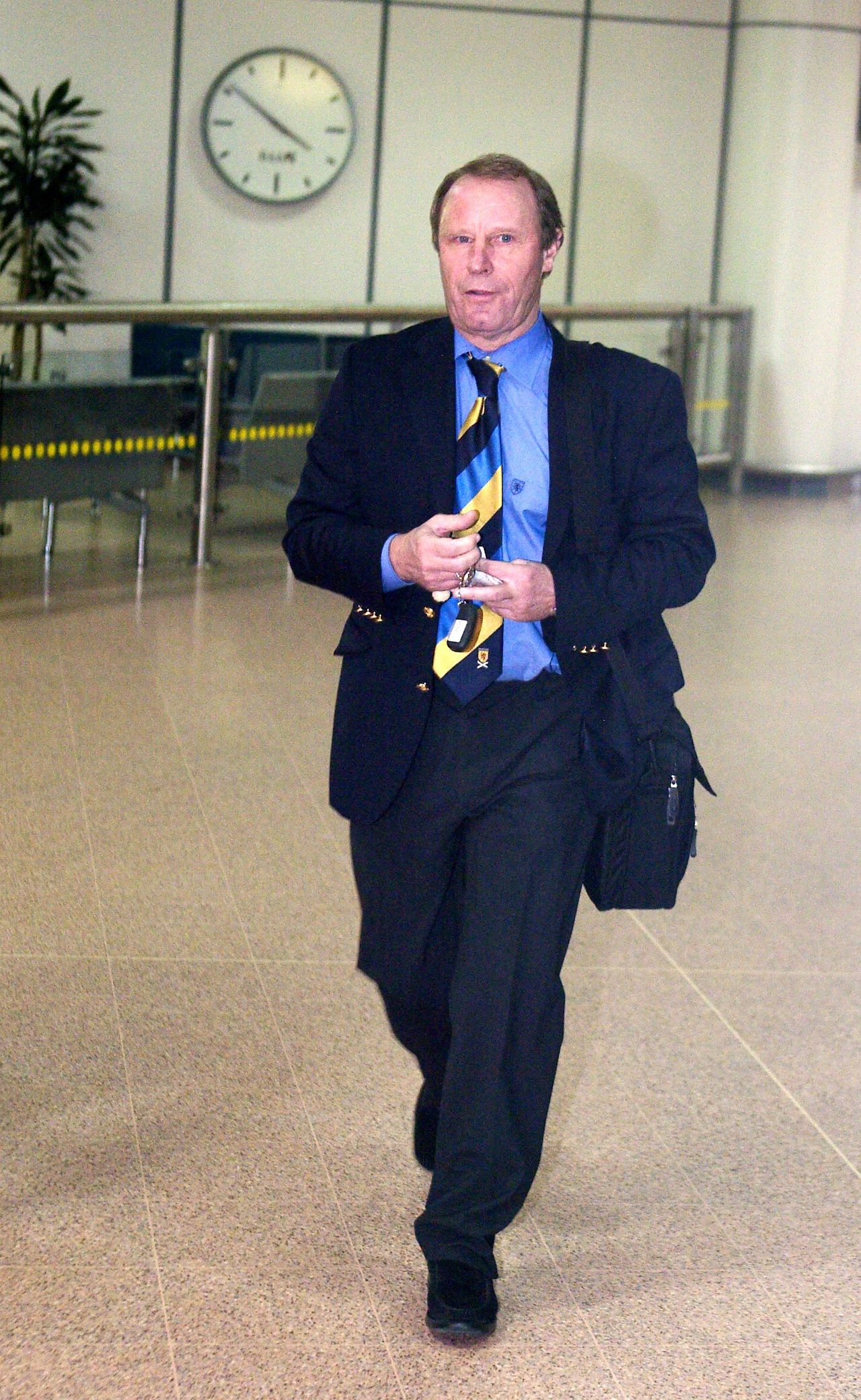 Time was running out for Berti Vogts when he arrived back in Scotland.