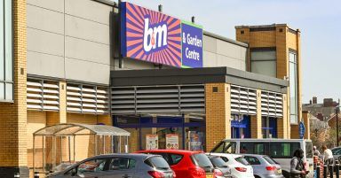 B&M hikes profit forecast due to less discounting