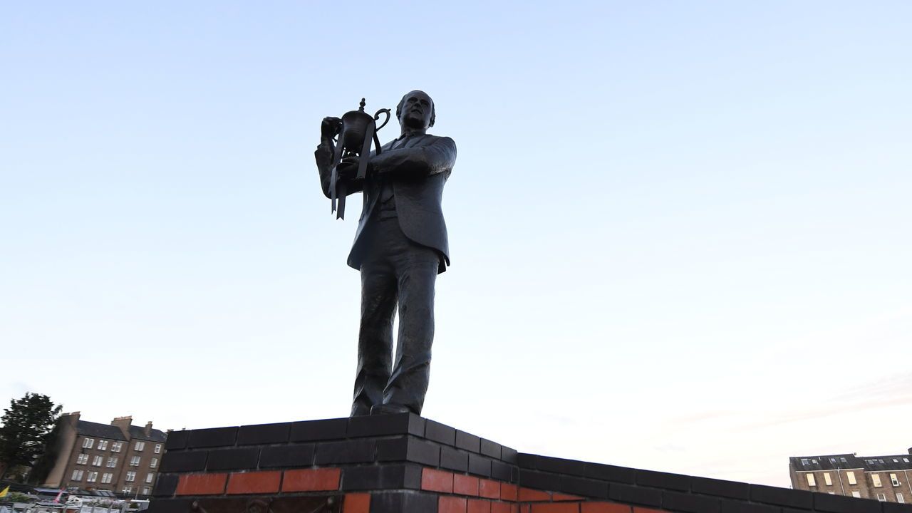DUNDEE, SCOTLAND - SEPTEMBER 18: A statue of legendary Dundee United manager Jim McLean is unveiled outside of Tannadice Stadium on September 18, 2021, in Dundee, Scotland. (Photo by Ross MacDonald / SNS Group)