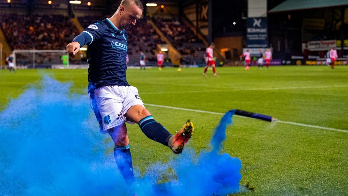 Leigh Griffiths apologises for kicking flare at St Johnstone fans