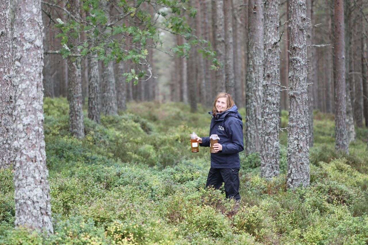 Dr Helen Taylor, RZSS conservation programme manager