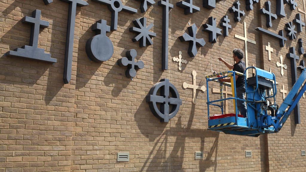 Concrete crosses artwork unveiled at Glasgow church