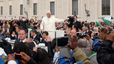 Pope Francis jokes ‘I’m still alive’ after leaving Rome hospital for bronchitis treatment