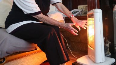 Pensioner fuel poverty doubles in two years according to Age Scotland research
