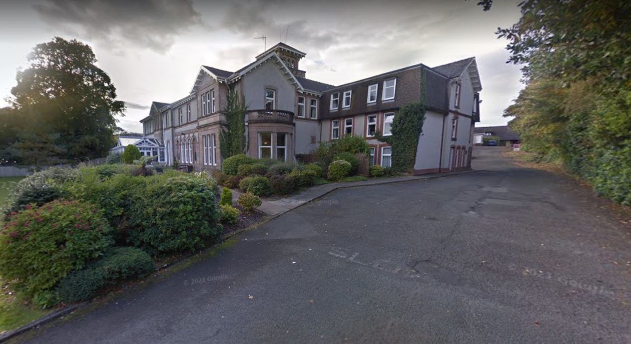 Two men in hospital after ‘disturbance’ outside hotel