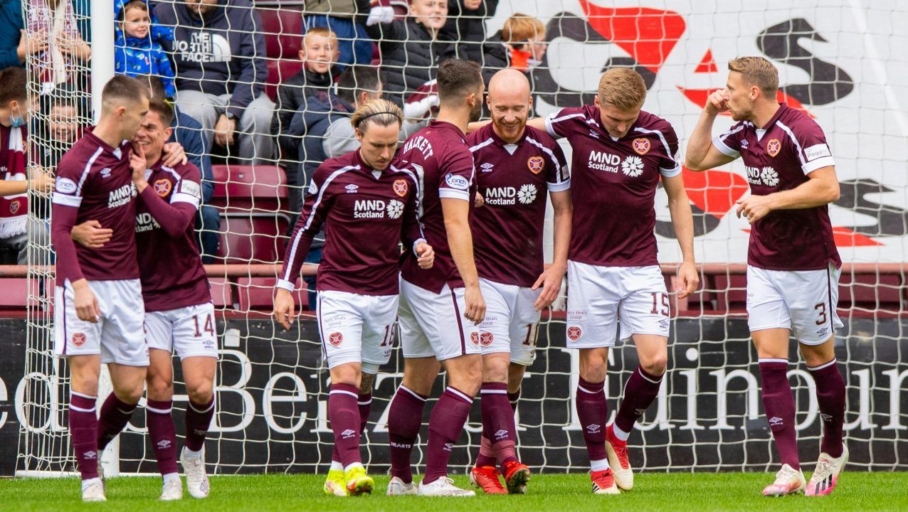 Hearts see off Motherwell to move to top of the Premiership