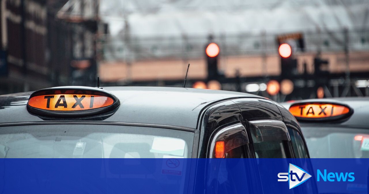 Support worker put dementia patient with wrist fracture in taxi alone