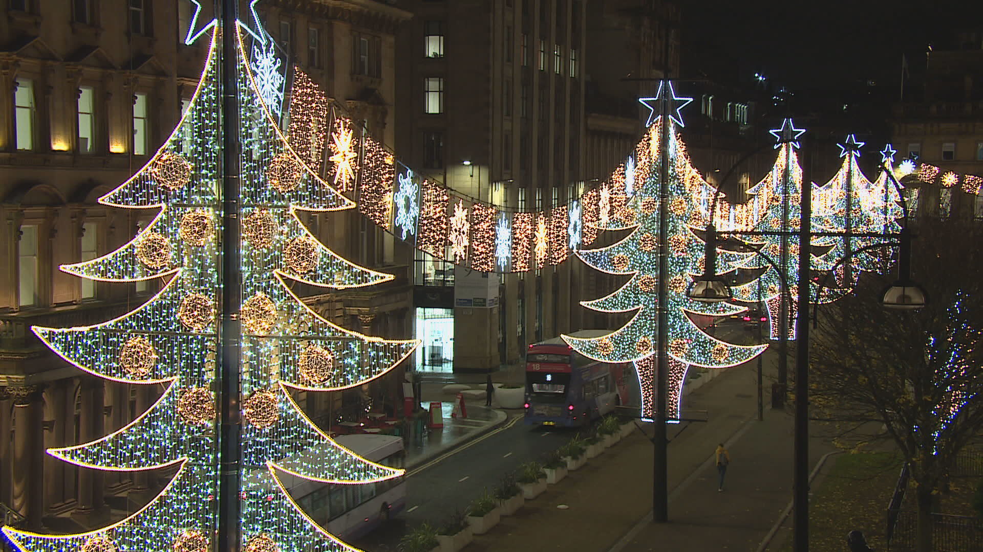 Styre tyfon spand Glasgow gets festive glow up as Christmas lights switched on | STV News
