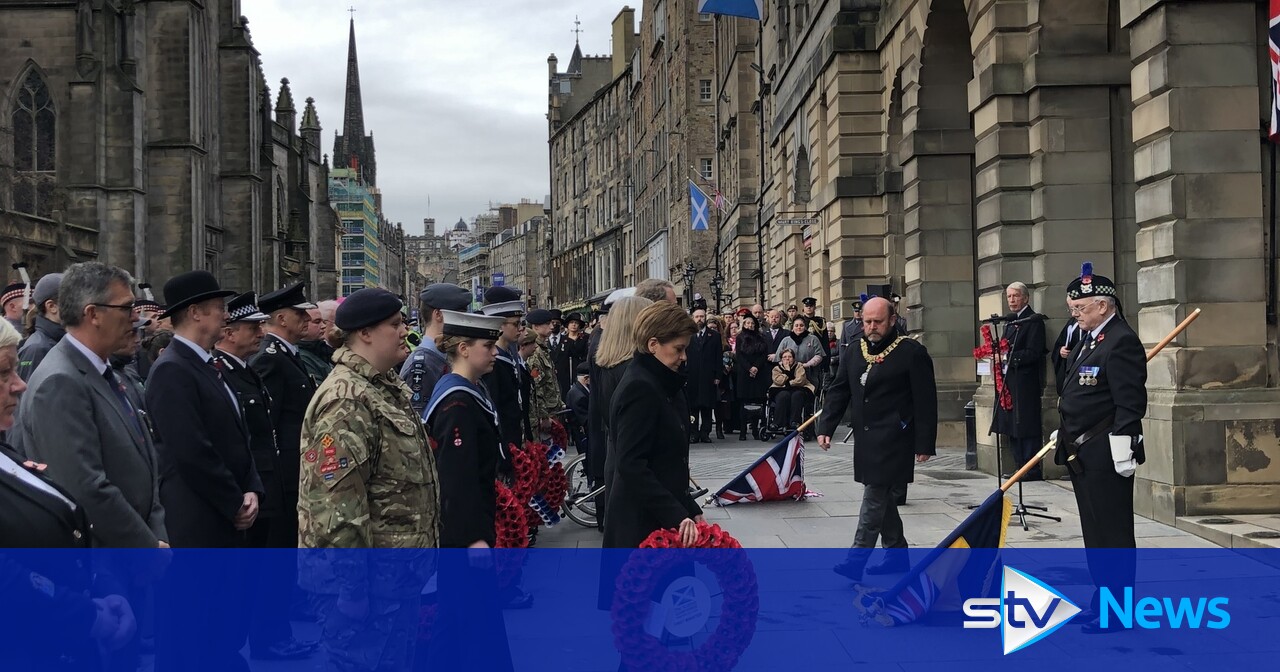 Scotland falls silent to honour war dead on Remembrance Sunday | STV News