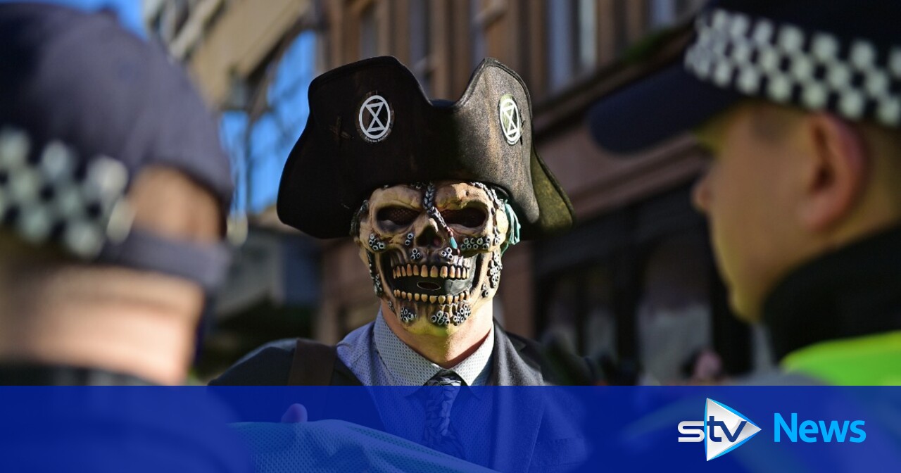 In Pictures: Protests And Politics As COP26 Comes To Glasgow | STV News