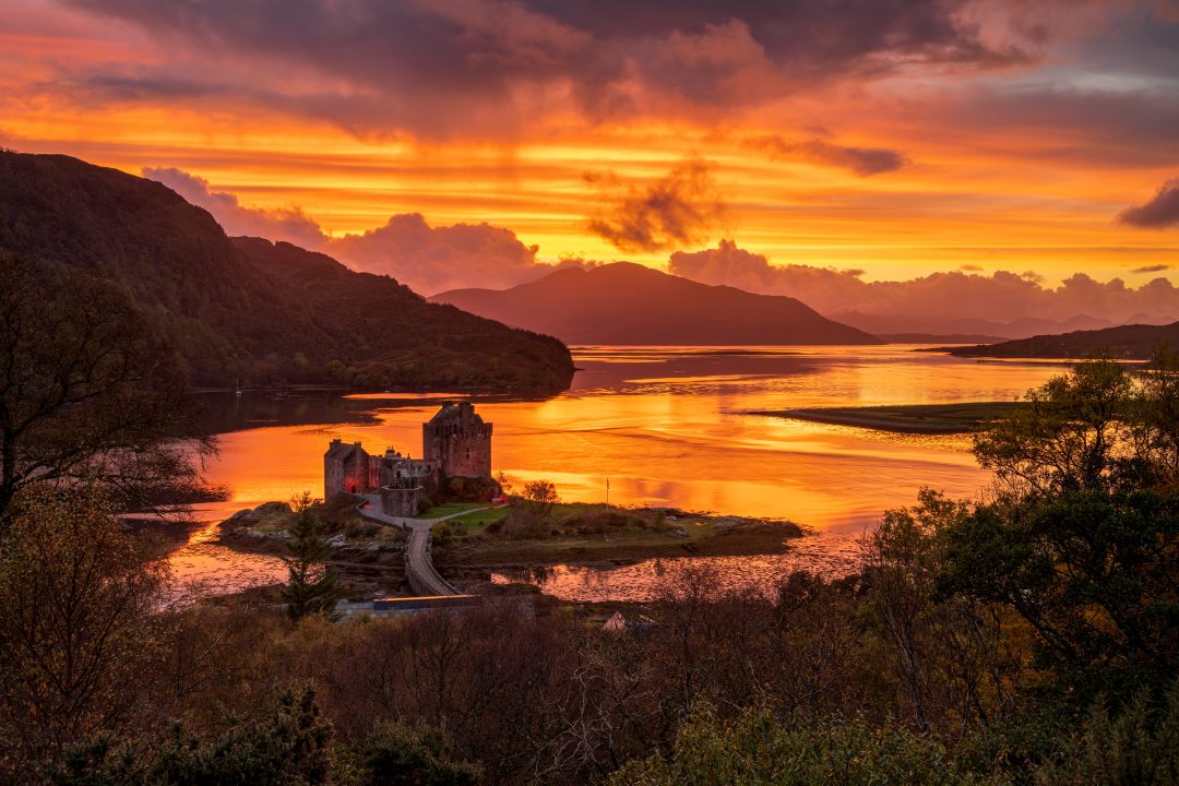 Snapper captures 13th century castle illuminated by sunset