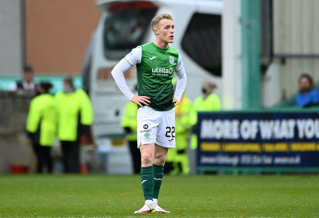 Jake Doyle-Hayes signs new four-year Hibs contract