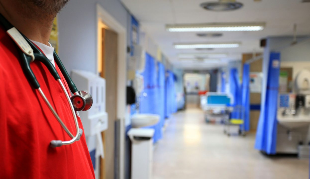 NHS ‘in full blown crisis and exodus of consultants possible’