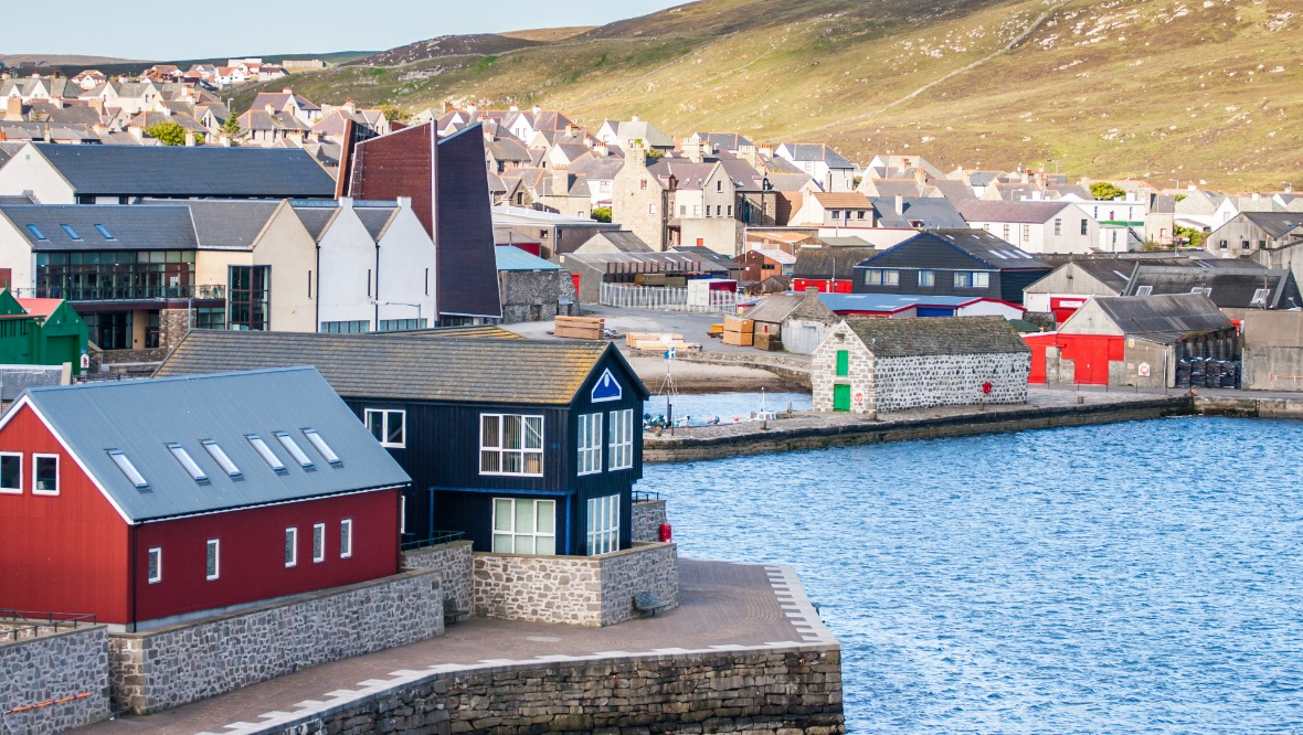 Shetland Isles broadband costs ‘beyond belief’ after homes charged £725,000 for connection