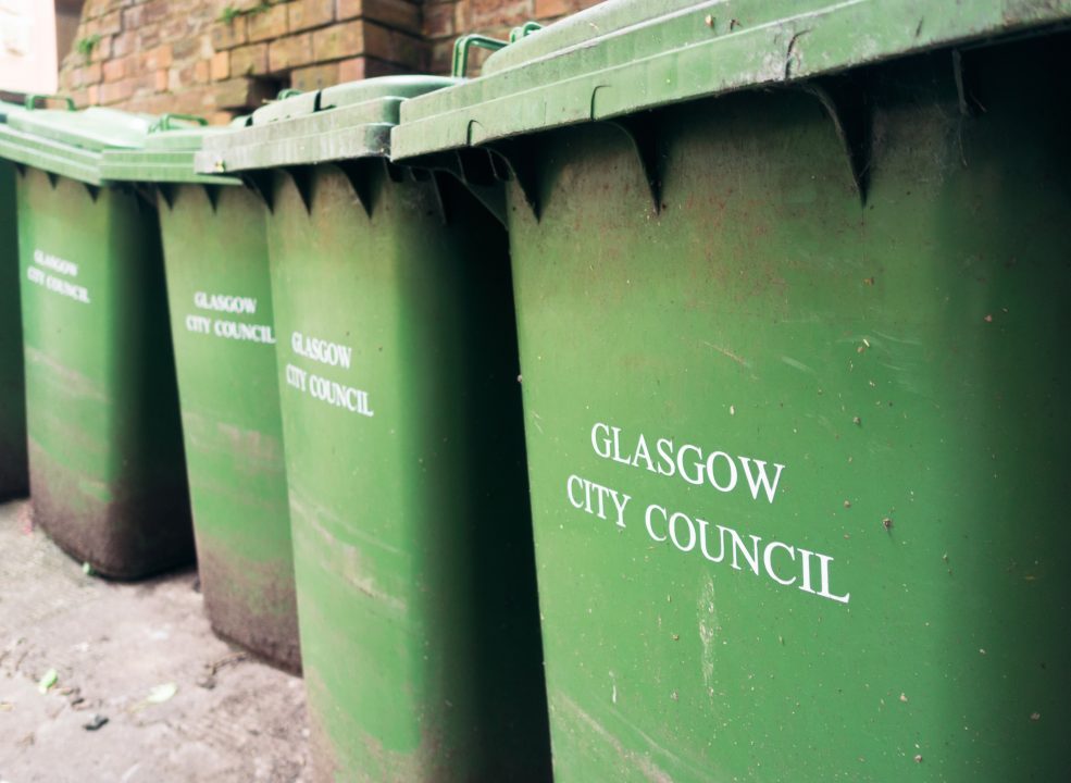 Council tells residents not to put bins out due to COP26 strike