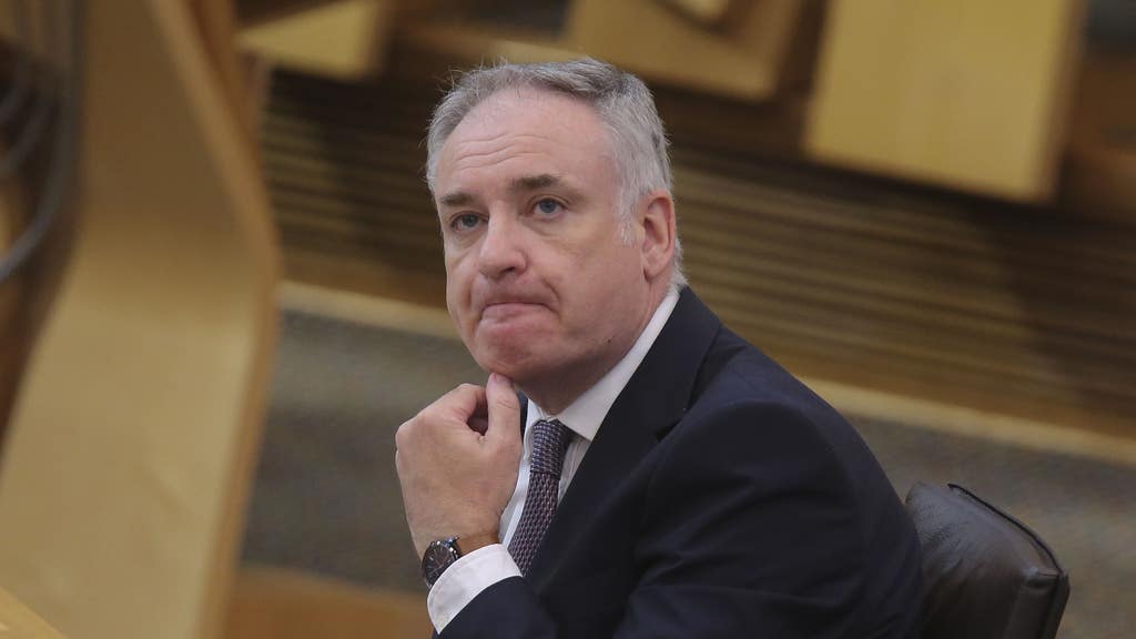 Scottish minister tests positive for Covid days after COP26 address
