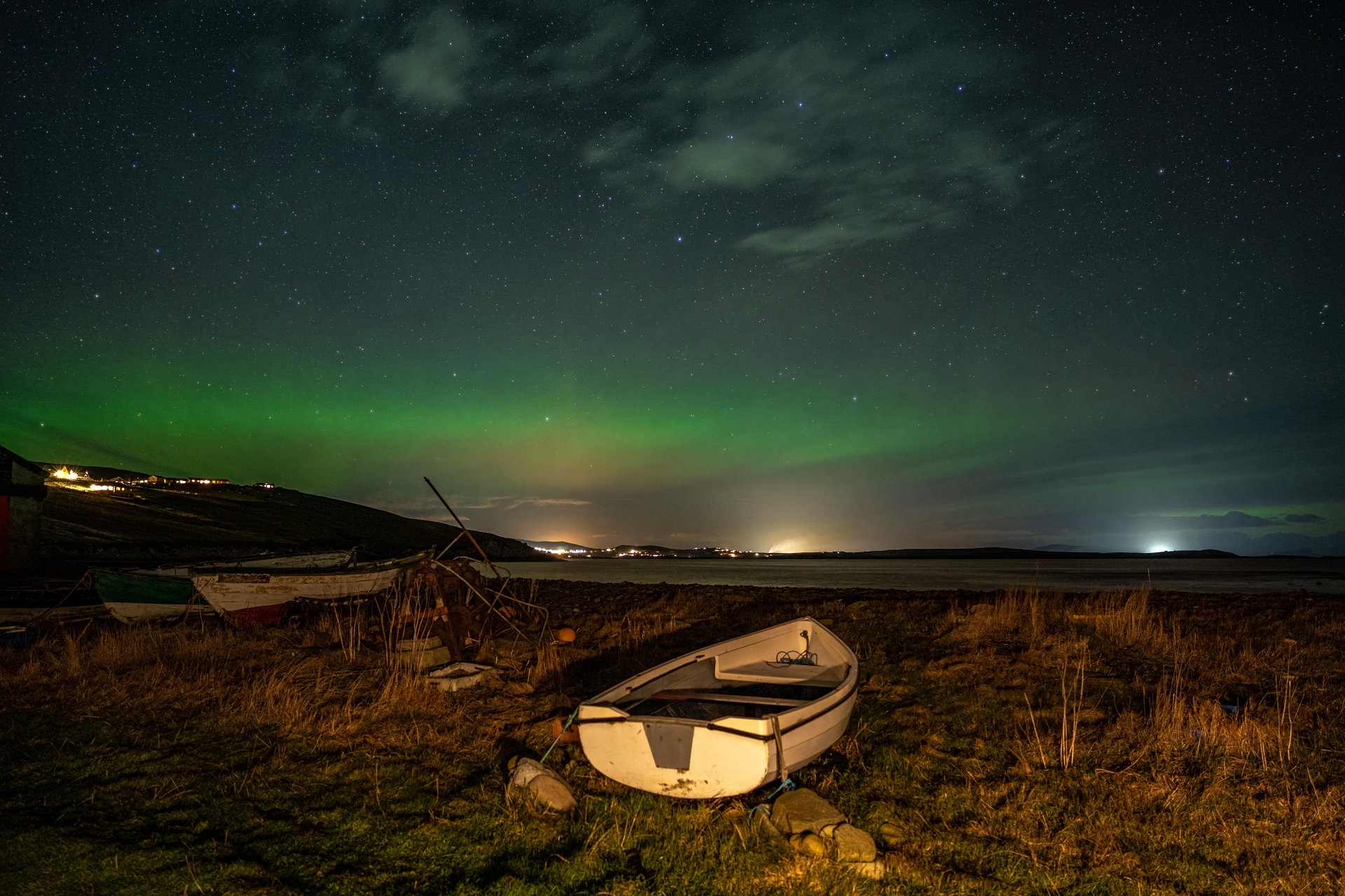 Photographer Captures Northern Lights On Clear Night Over Shetland Stv News 3841