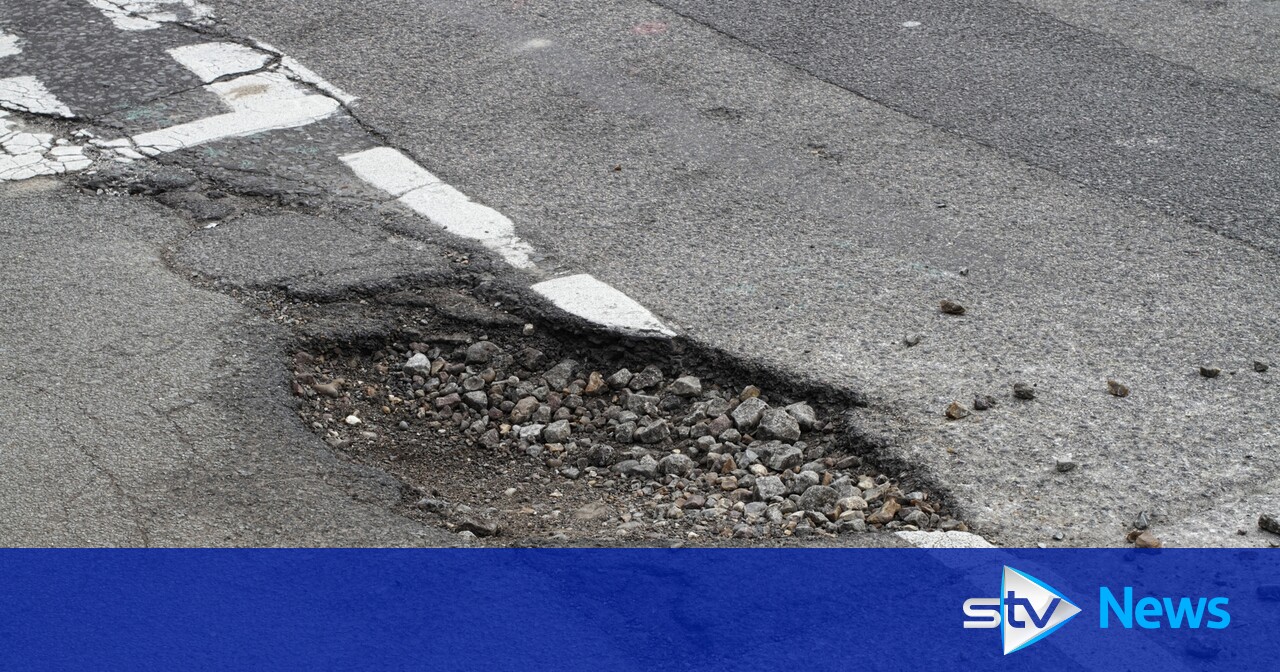 Transport Secretary’s car towed away after hitting ‘crater’ pothole