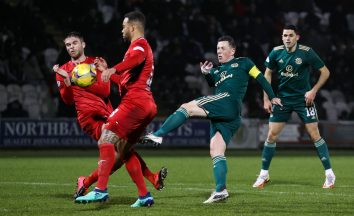 Celtic drop Premiership points with 0-0 draw at St Mirren