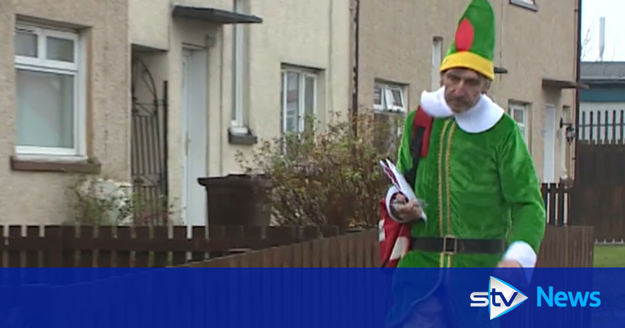 Postman Elf Postman wears Elf suit to bring Christmas cheer to community | STV News