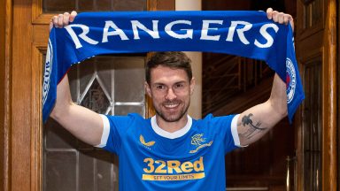 Rangers complete signing of Aaron Ramsey from Juventus on loan