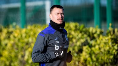 St Johnstone sign Melker Hallberg after midfielder’s Hibernian exit