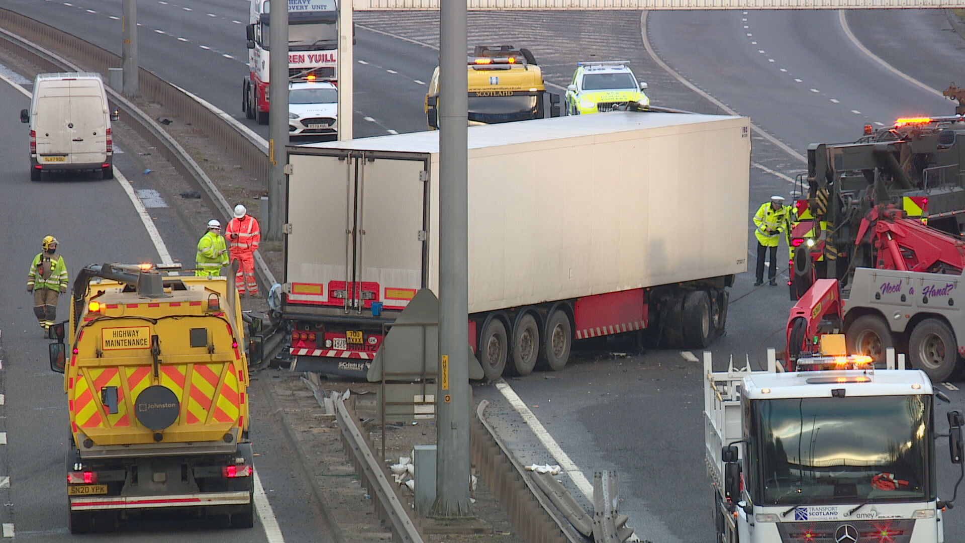 M8 lorry, car and van crash on Friday, January 21.
