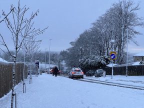 Cars abandoned and schools closed as snow sparks travel chaos in Scotland